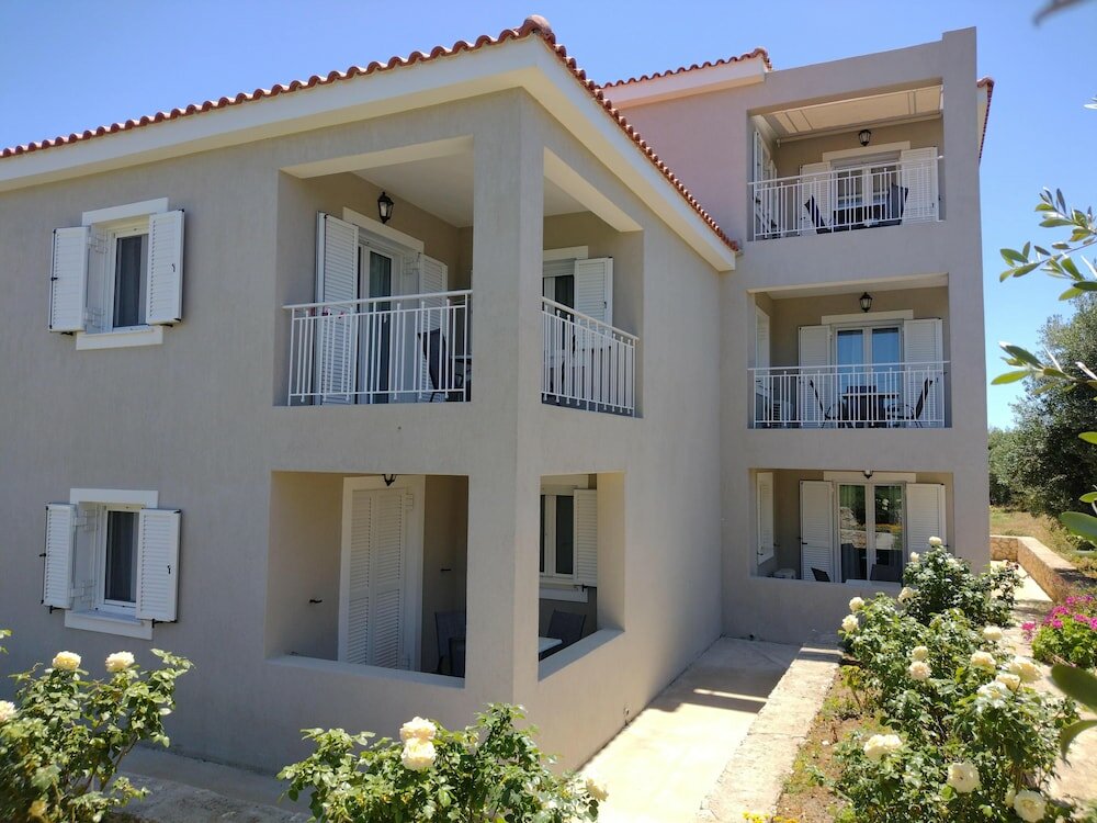 Фото Casa de Rosa Apartments