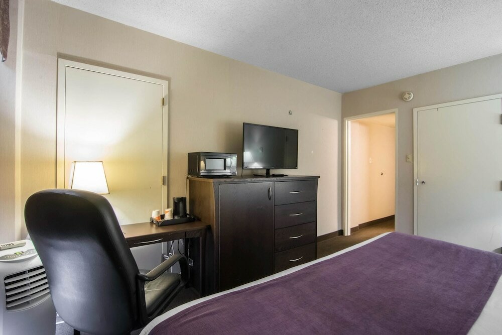 Фото Quality Inn & Suites Yellowknife