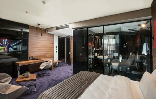 Гостиница Ambasador Hotel в Нише