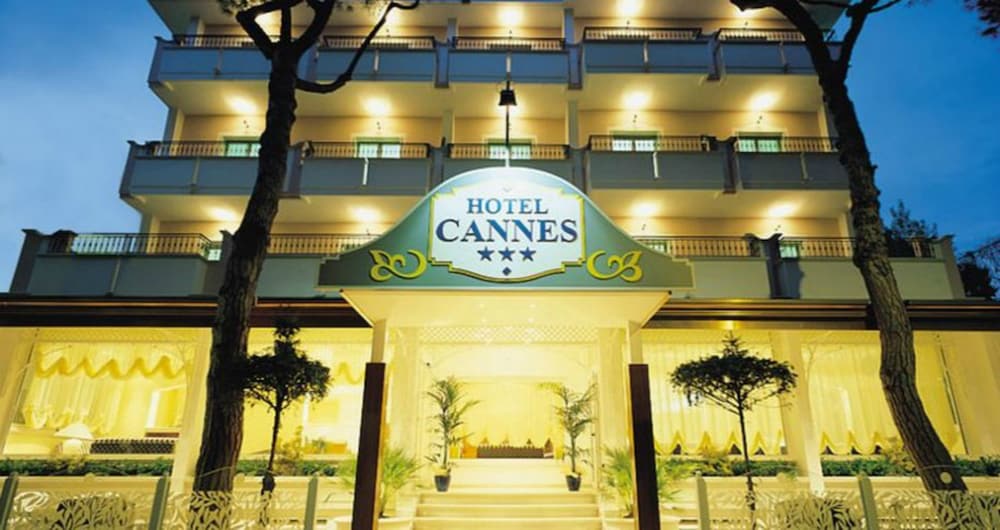 Фото Hotel Cannes Riccione