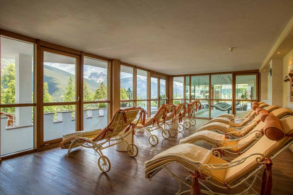 Фото Mountain SPA Resort Albion