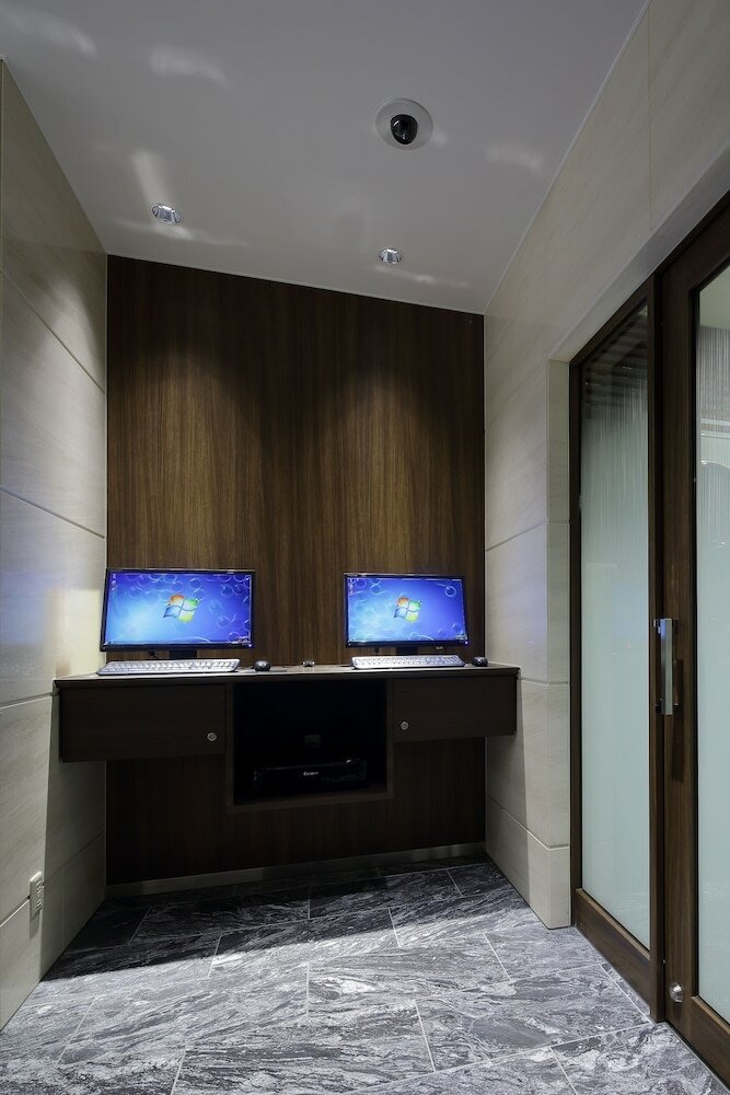 Фото VIA Inn Nagoya Shinkansenguchi