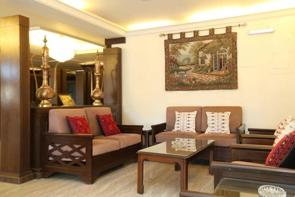 Фото Zaitouna Hotel