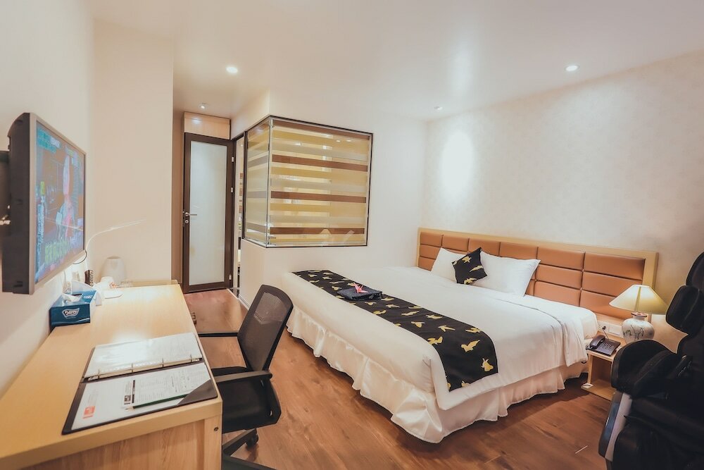 Фото Momizi Business Hotel