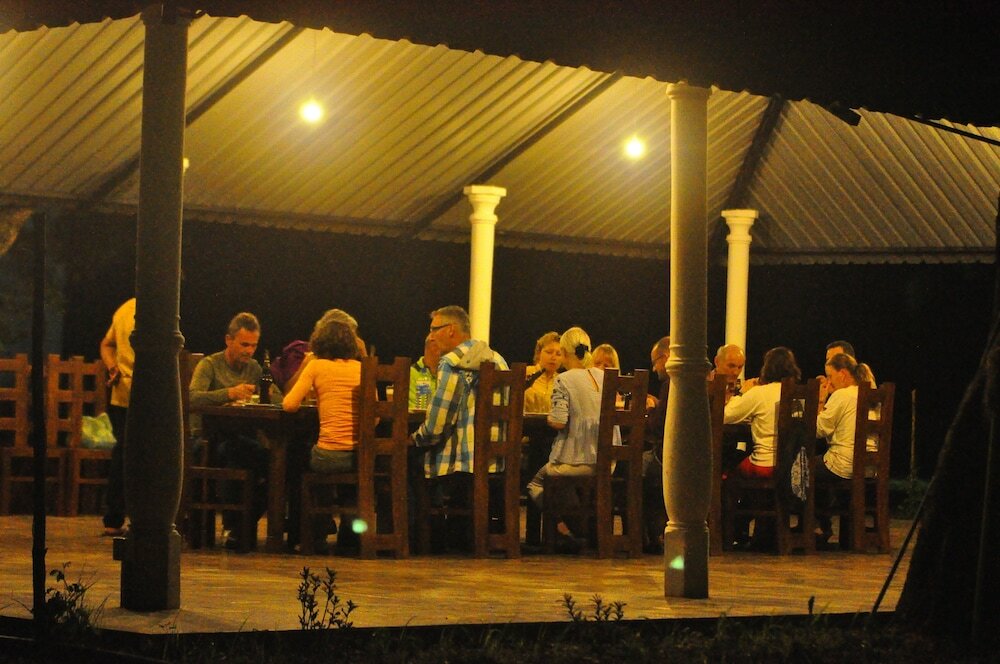 Фото Hotel Golden Ray Dambulla