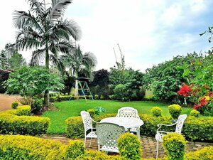 Гостиница Yambi Guesthouse