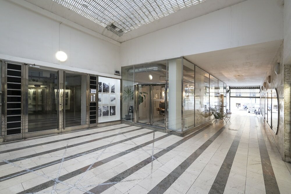 Фото New Town - Apple Apartments