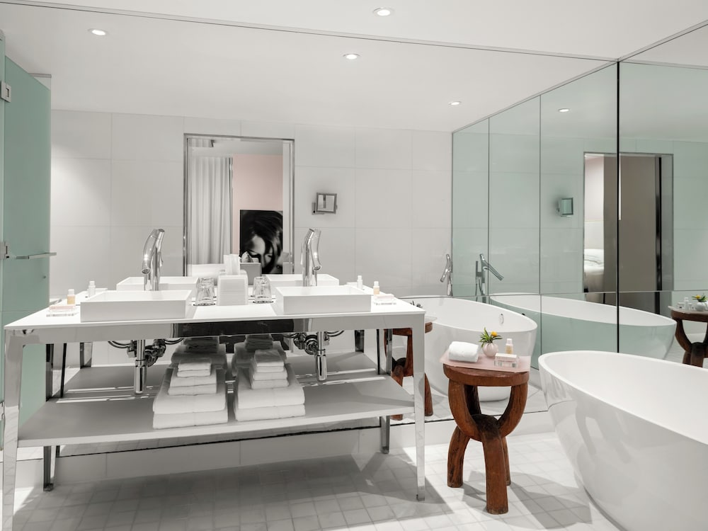 Фото Отель Dua Miami