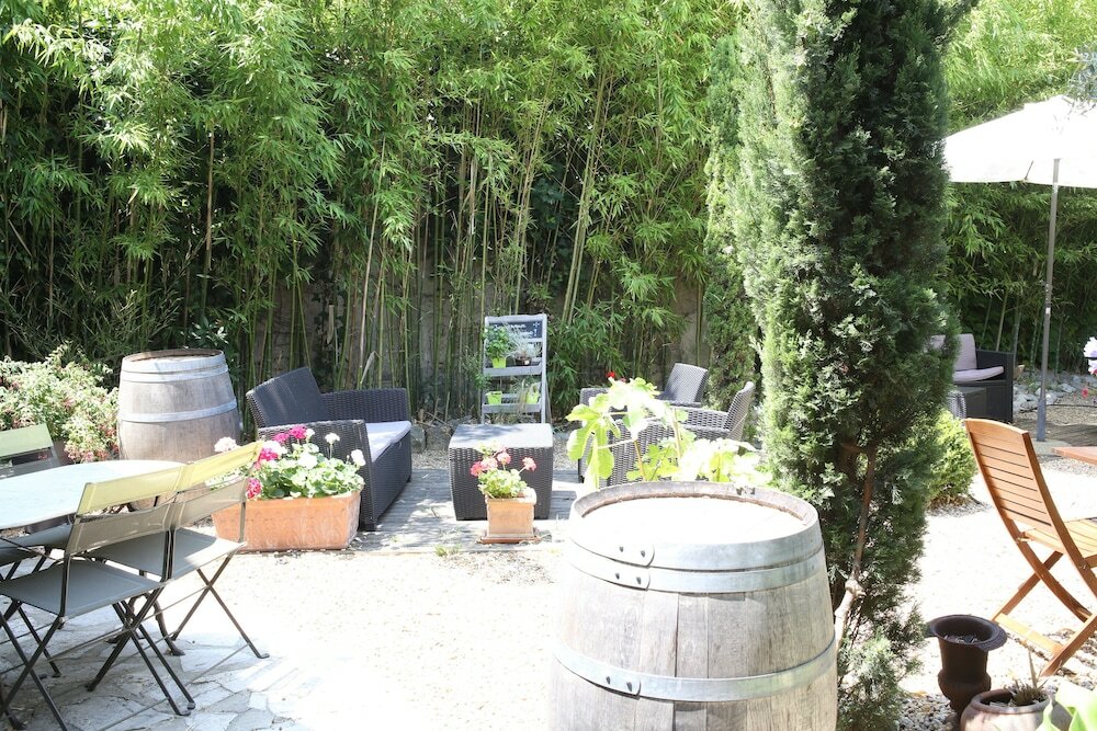 Фото Hôtel du Pont Vieux