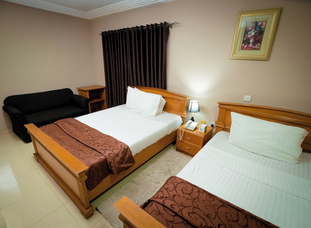 Фото Eastgate Hotel