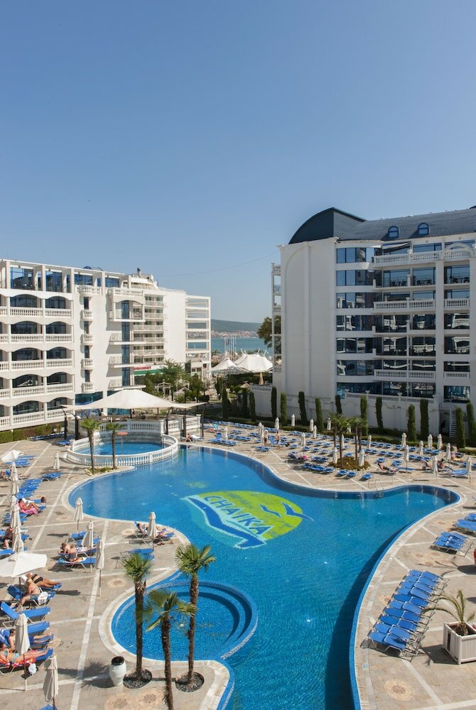 Фото Chaika Beach