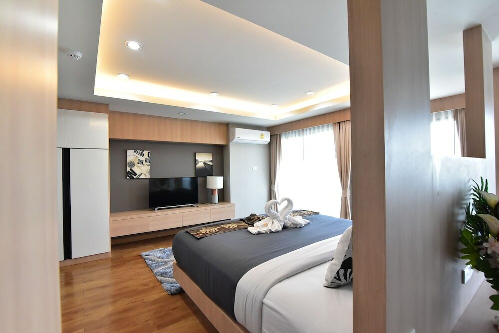 Фото The Raise Hotel