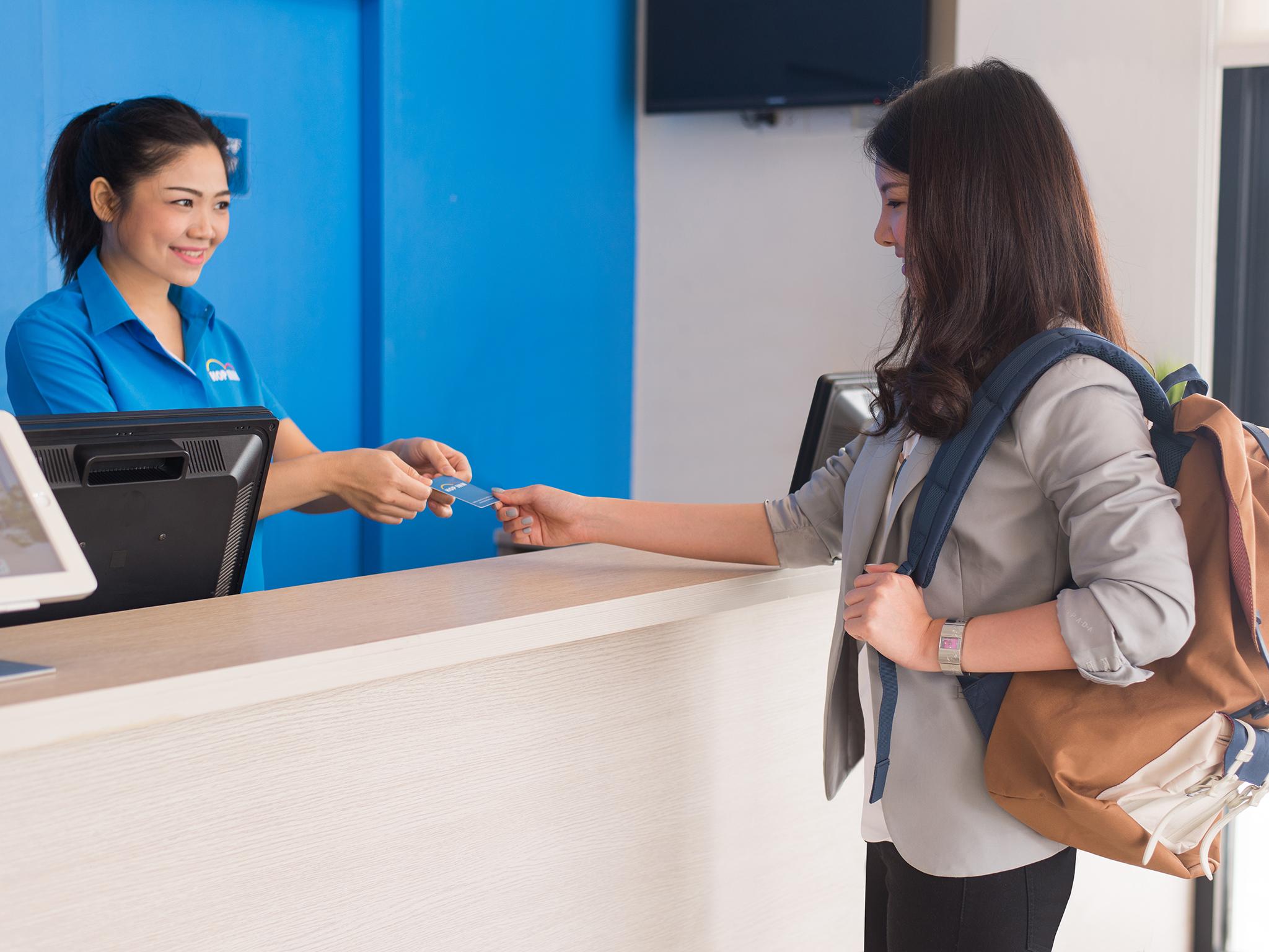 Фото Hop Inn Sa Kaeo