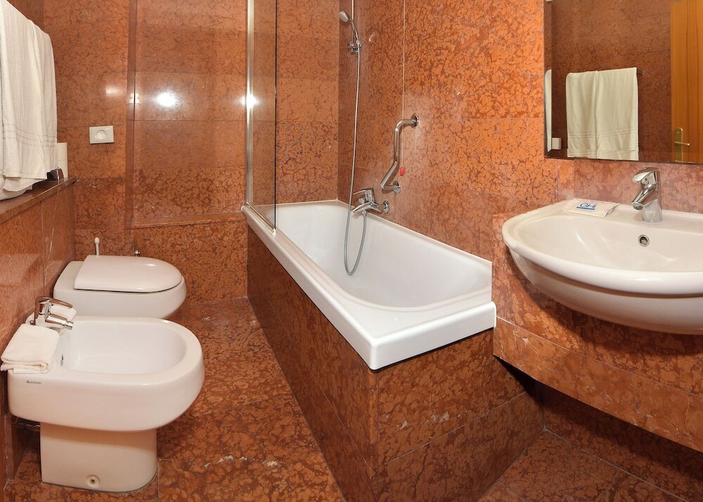 Фото Hotel Europa Sky Pool & Panorama