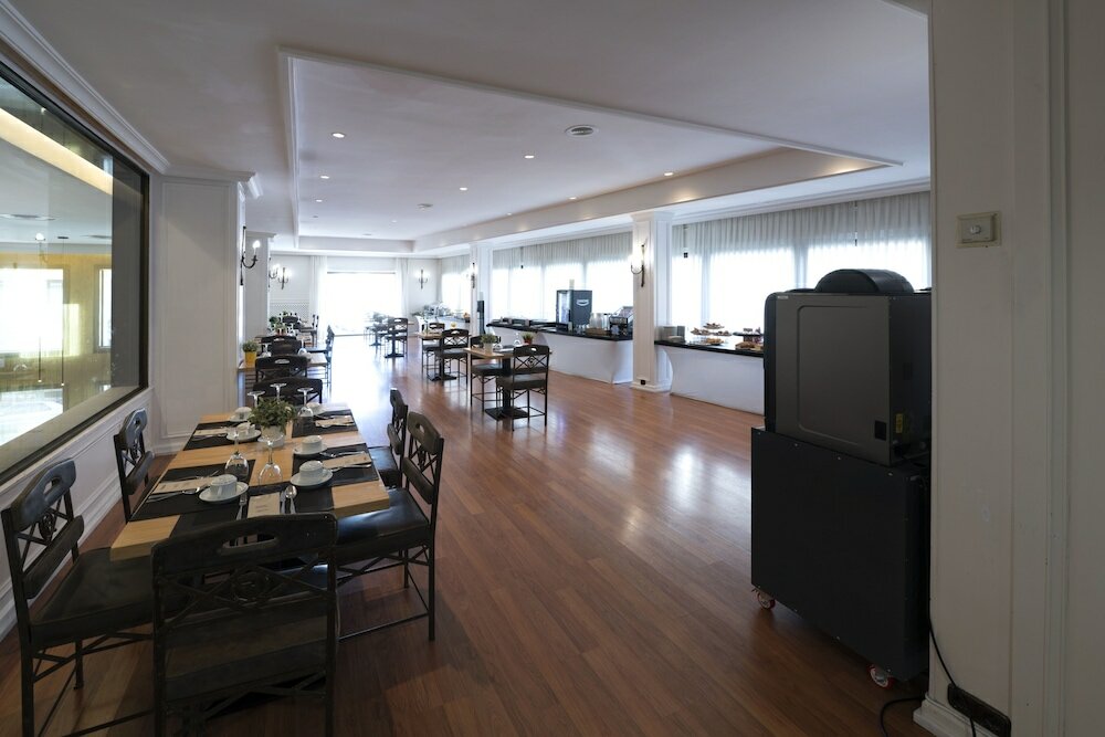 Фото Barceló León Conde Luna