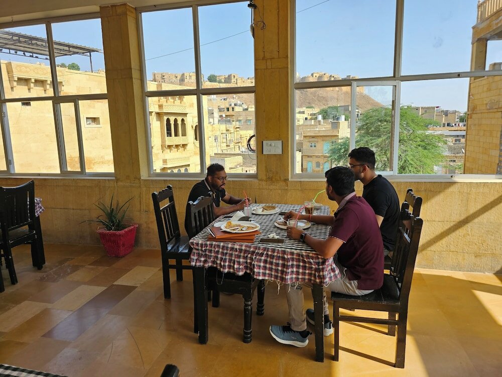 Фото Hotel Royal Haveli