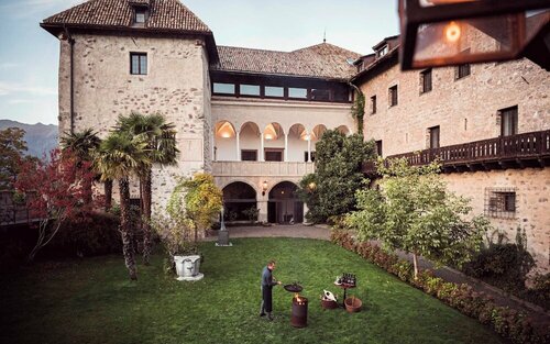 Гостиница Hotel Castel Fragsburg - Relais & Chateaux в Трентино - Альто-Адидже