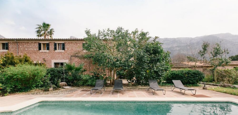 Фото Finca Can Quatre