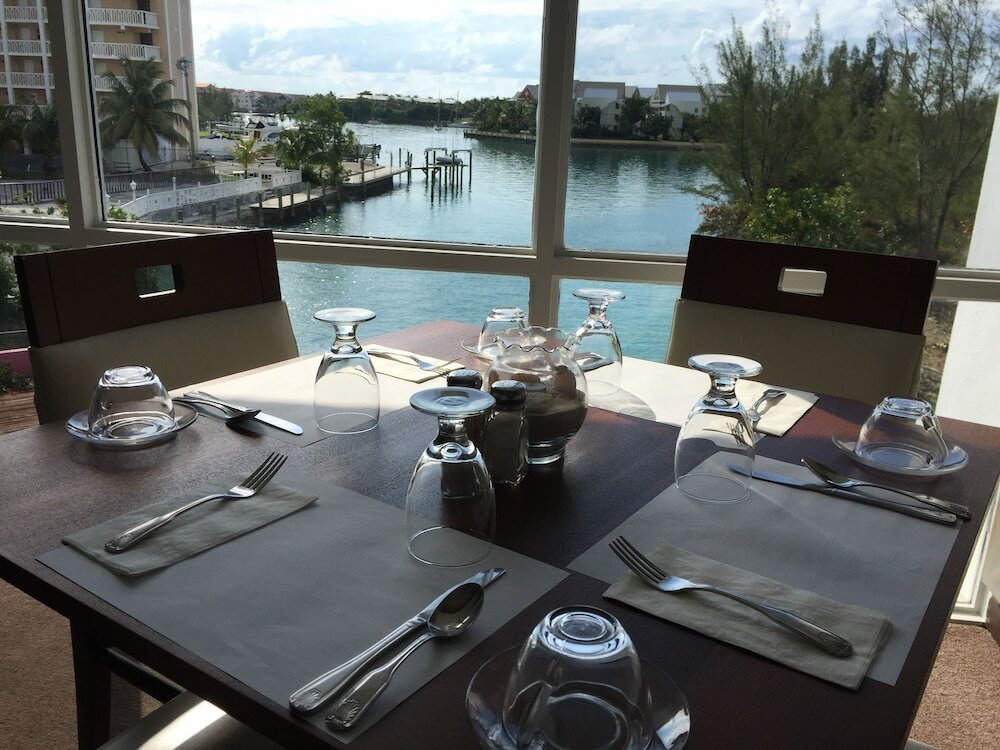 Фото Bell Channel Inn Hotel