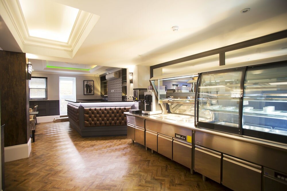 Фото Lansbury Heritage Hotel