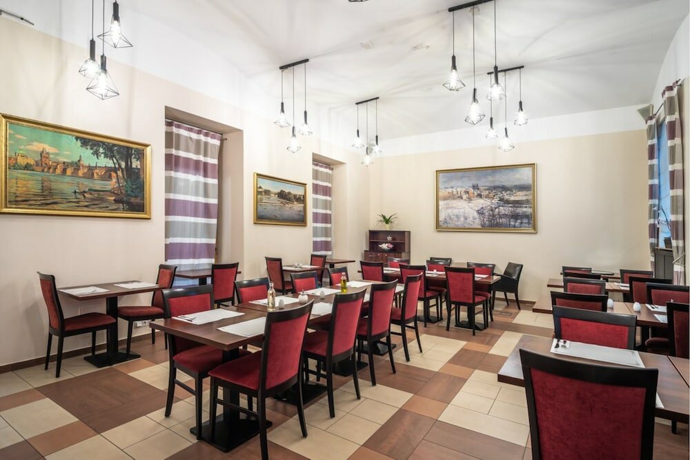 Фото Ea Embassy Prague Hotel