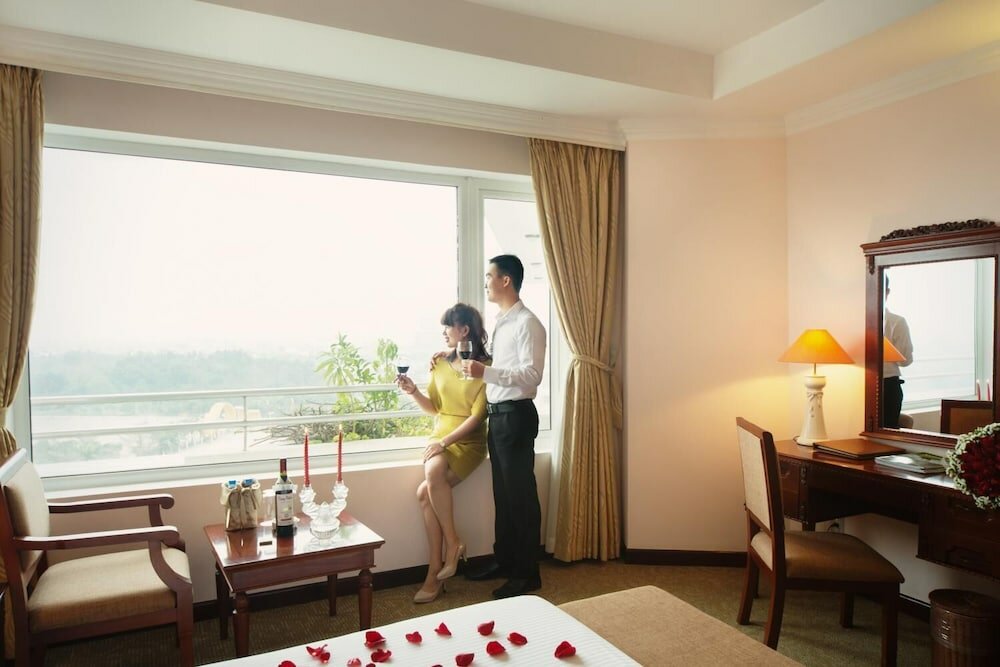 Фото Muong Thanh Grand Phuong Dong Hotel