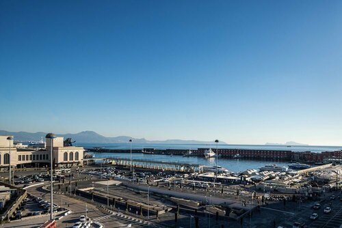 Внешний вид отеля Skyhouse Beverello в Неаполе, фото 3