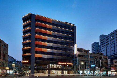 Внешний вид отеля Orange Hotel- Wenhua в Цзяи, фото 3