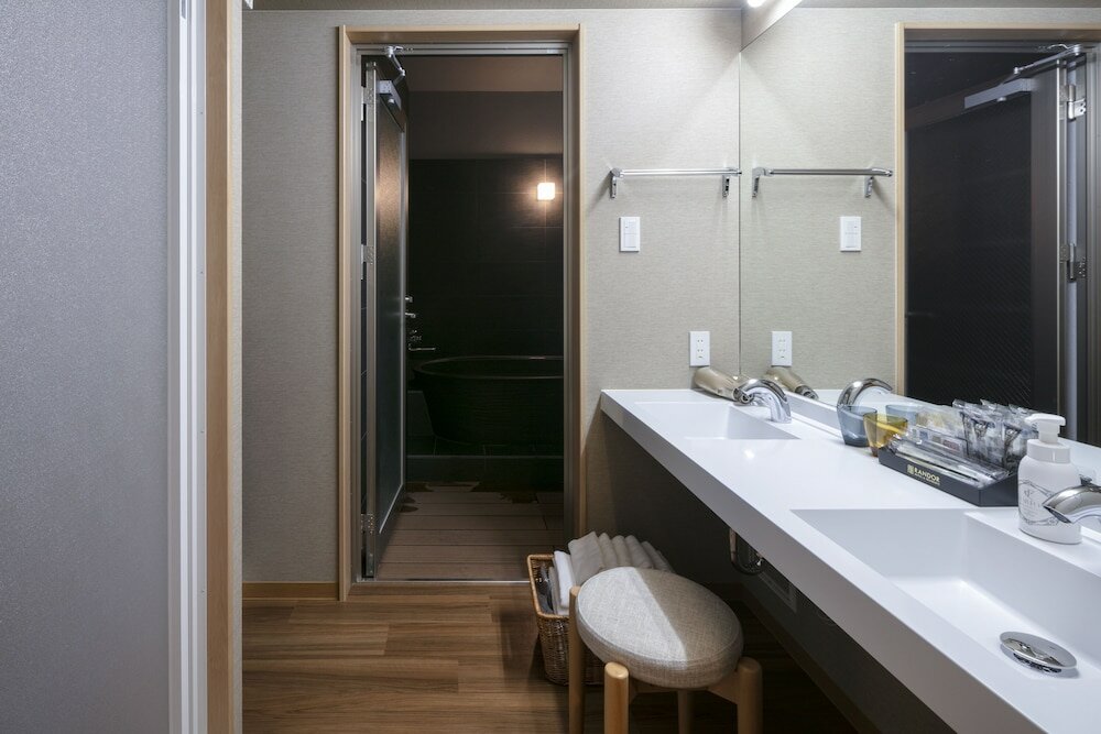 Фото Randor Hotel Kyoto Suites