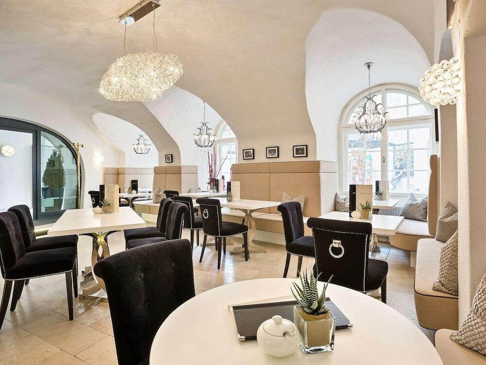 Фото Radisson Blu Hotel Altstadt, Salzburg