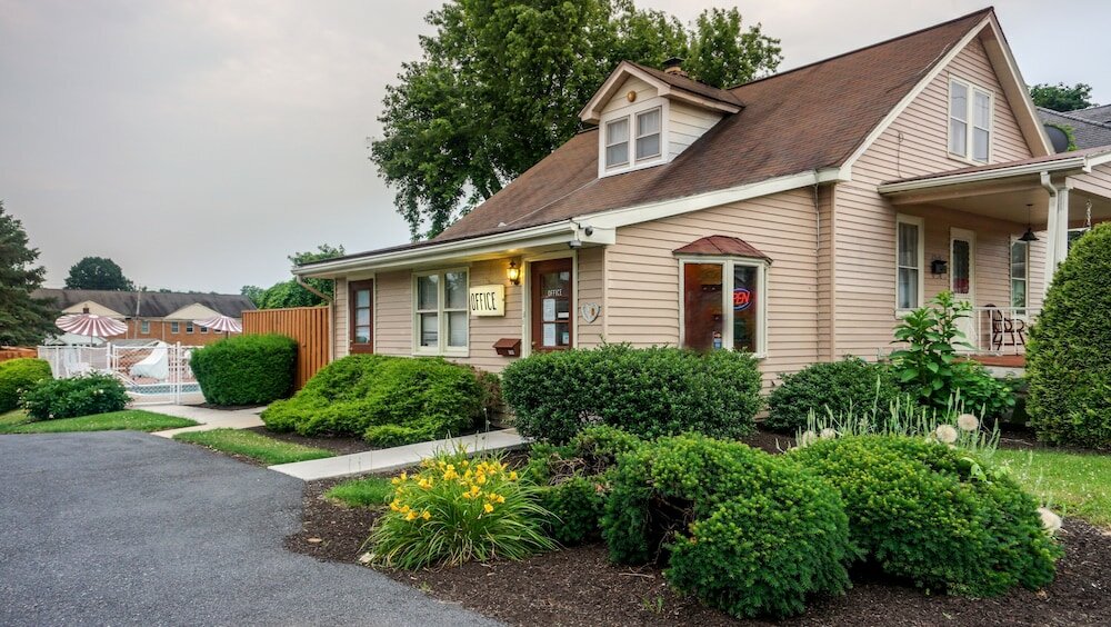 Фото Cocoa Country Inn at Hershey