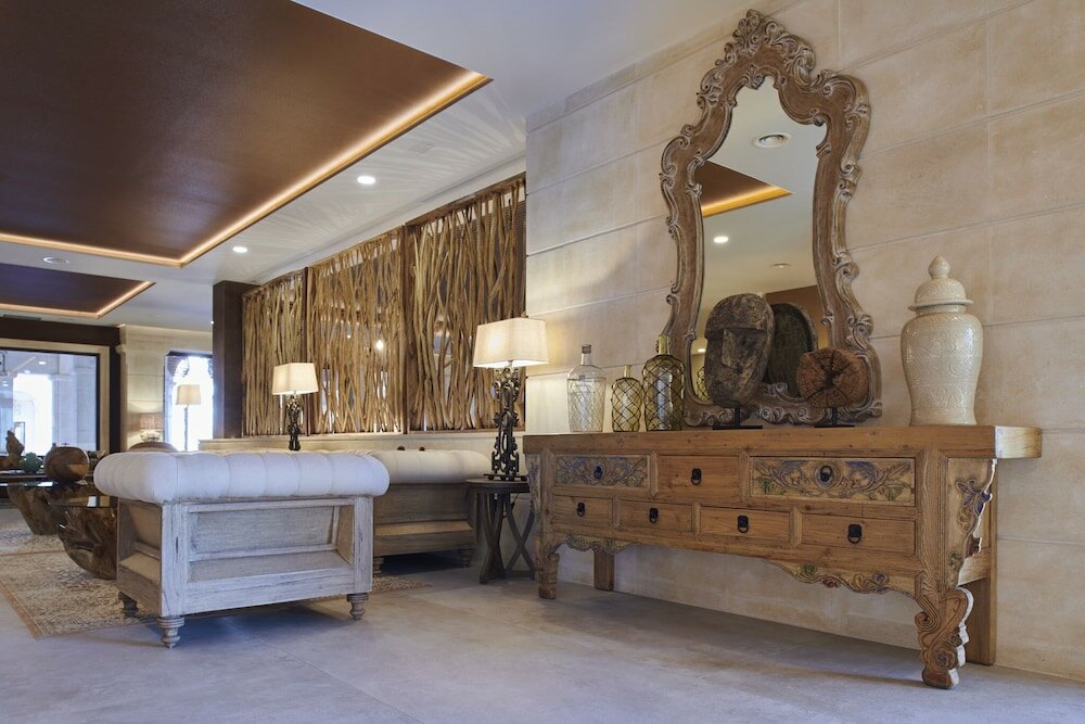 Фото Ansares Hotel