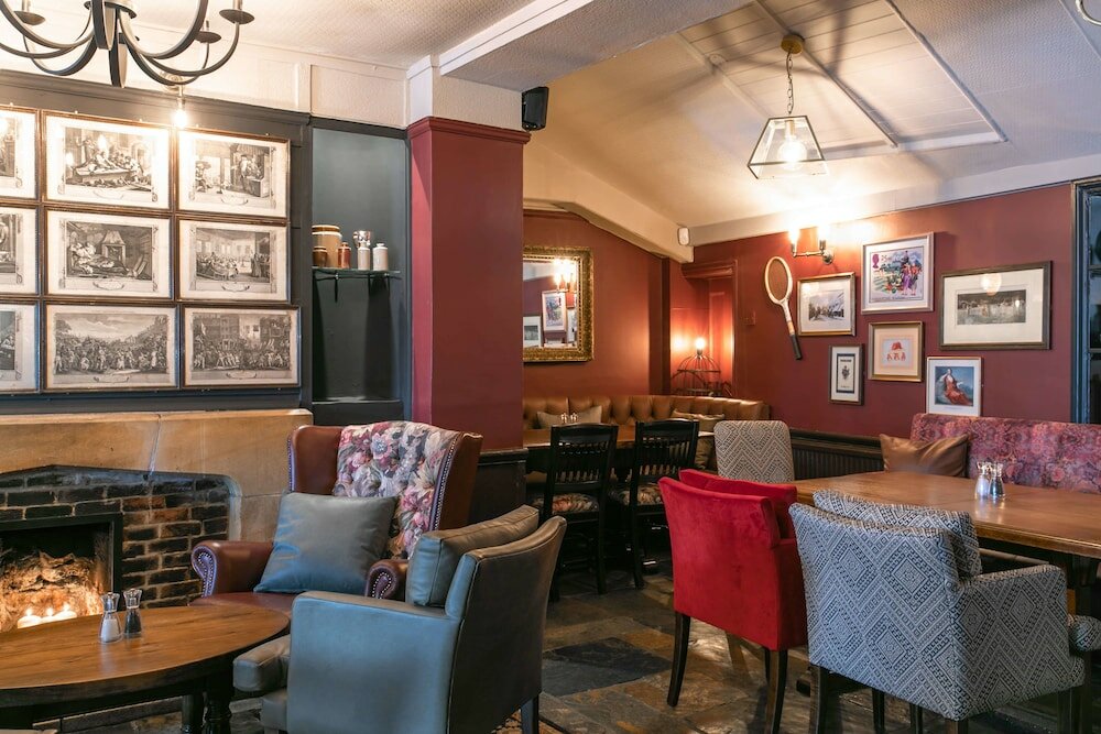 Фото The Rose & Crown Wimbledon