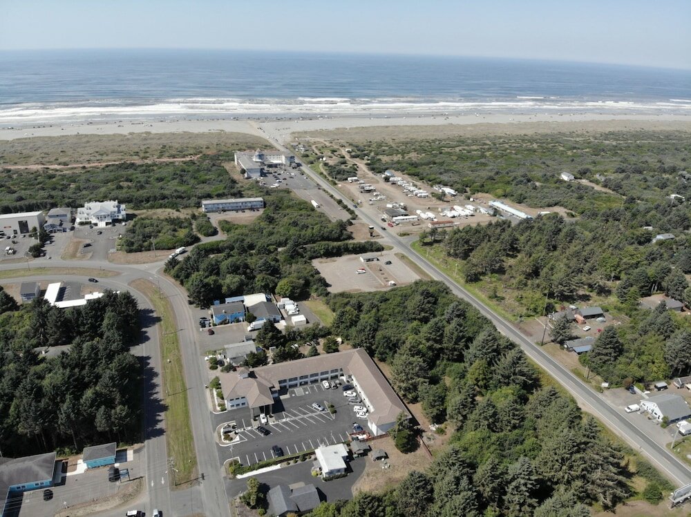 Фото Days Inn by Wyndham Ocean Shores
