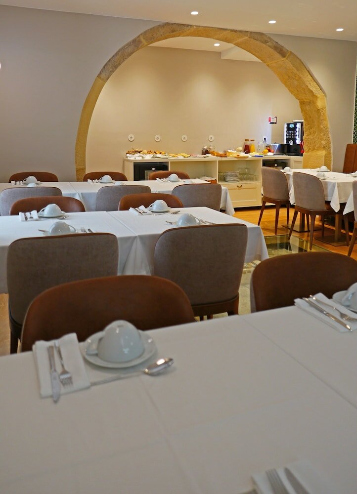 Фото Casa dos Ofícios Hotel