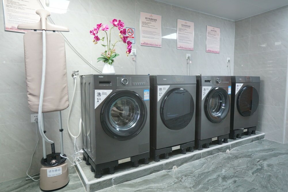 Фото Baiyun City Hotel (Guangzhou Railway Station Subway Branch)