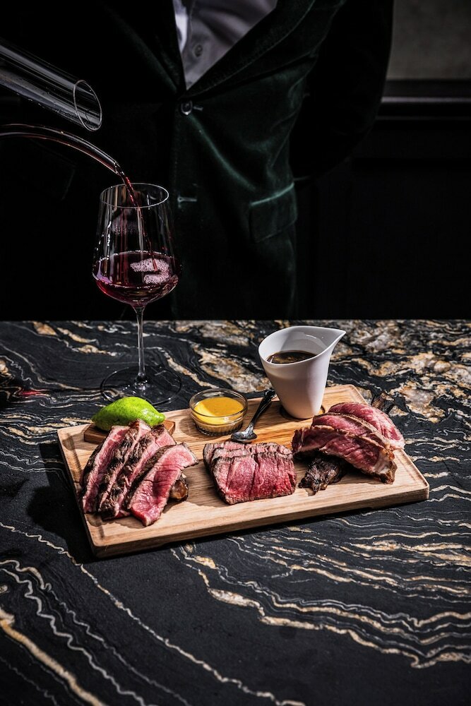 Фото QT Singapore