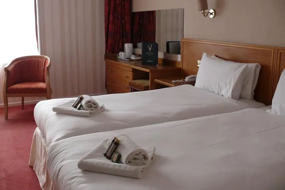 Фото The White Hart Hotel