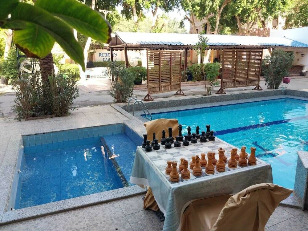 Фото Rezeiky Hotel And Camp