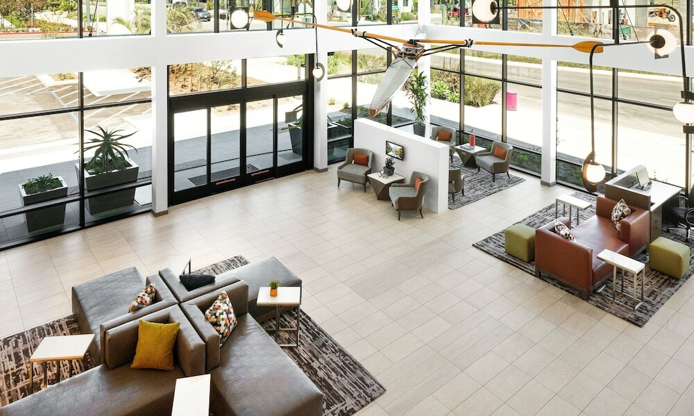 Фото Ayres Hotel San Diego South - Chula Vista