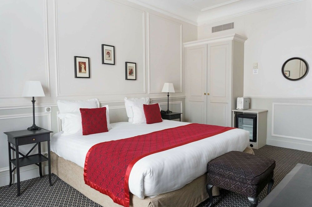 Фото Hotel Bradford Elysees