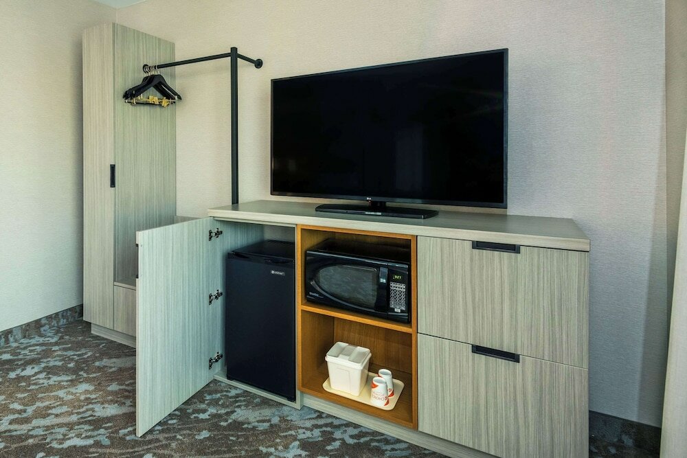 Фото Comfort Inn Hwy 401