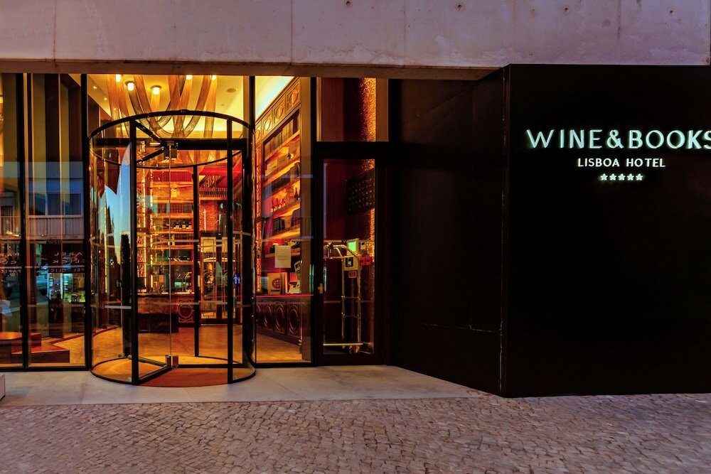 Фото Wine & Books Lisboa Hotel