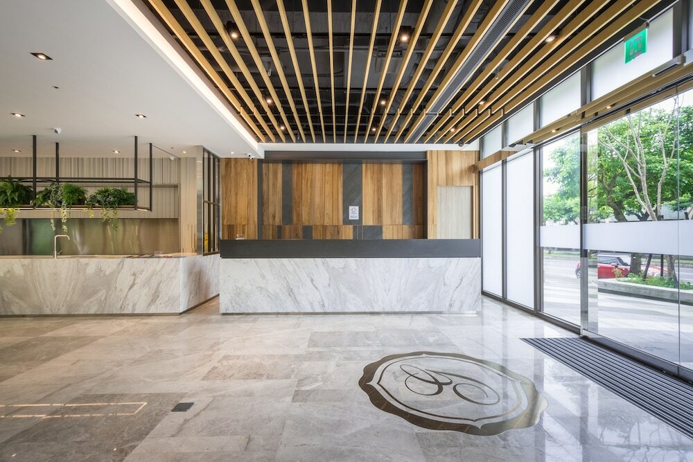 Фото Green World NanGang Hotel