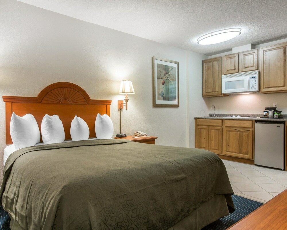 Фото Quality Inn Massena