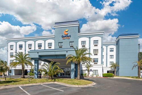 Гостиница Comfort Suites West Jacksonville в Джэксонвилле