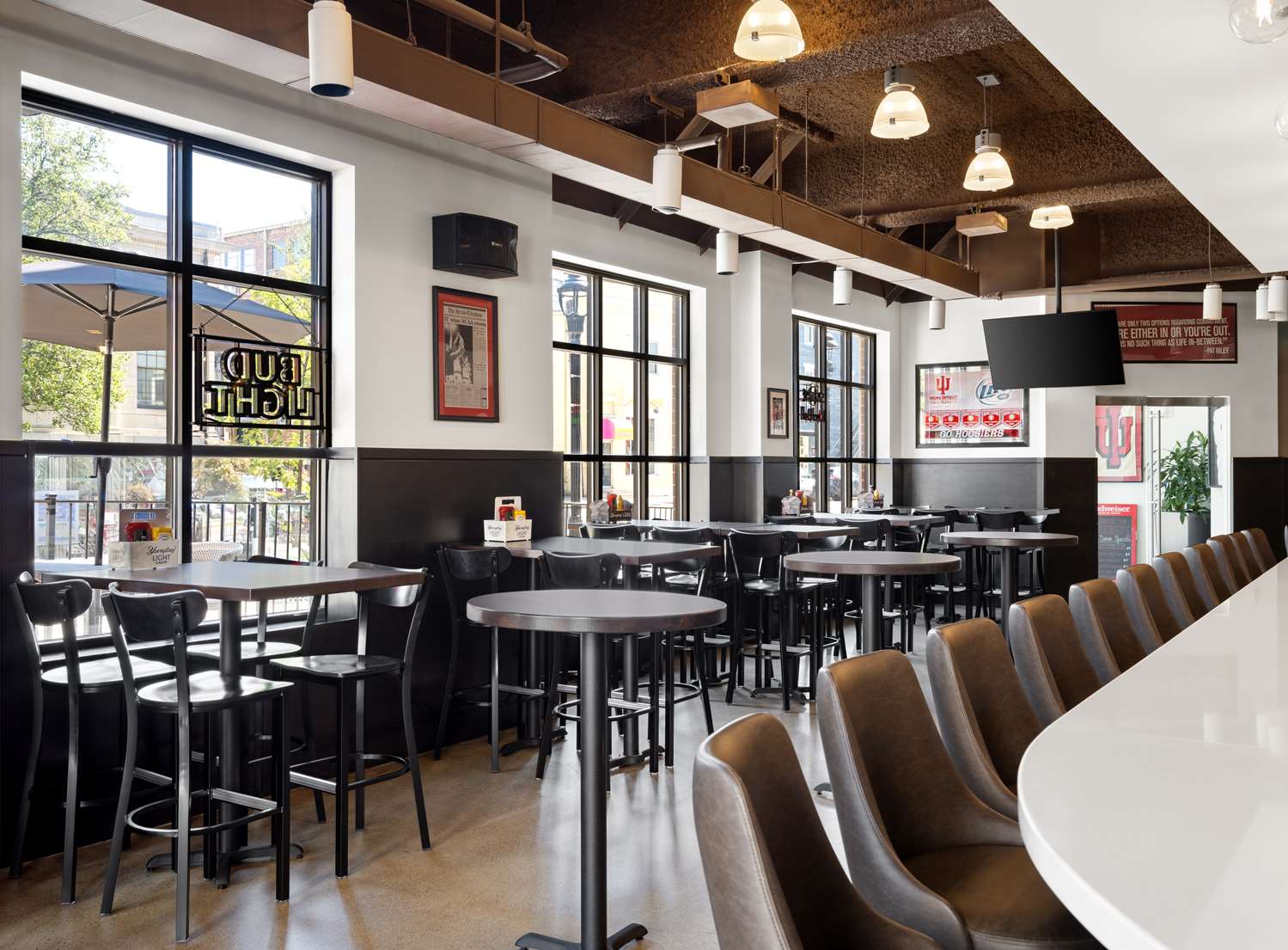 Фото Hilton Garden Inn Bloomington