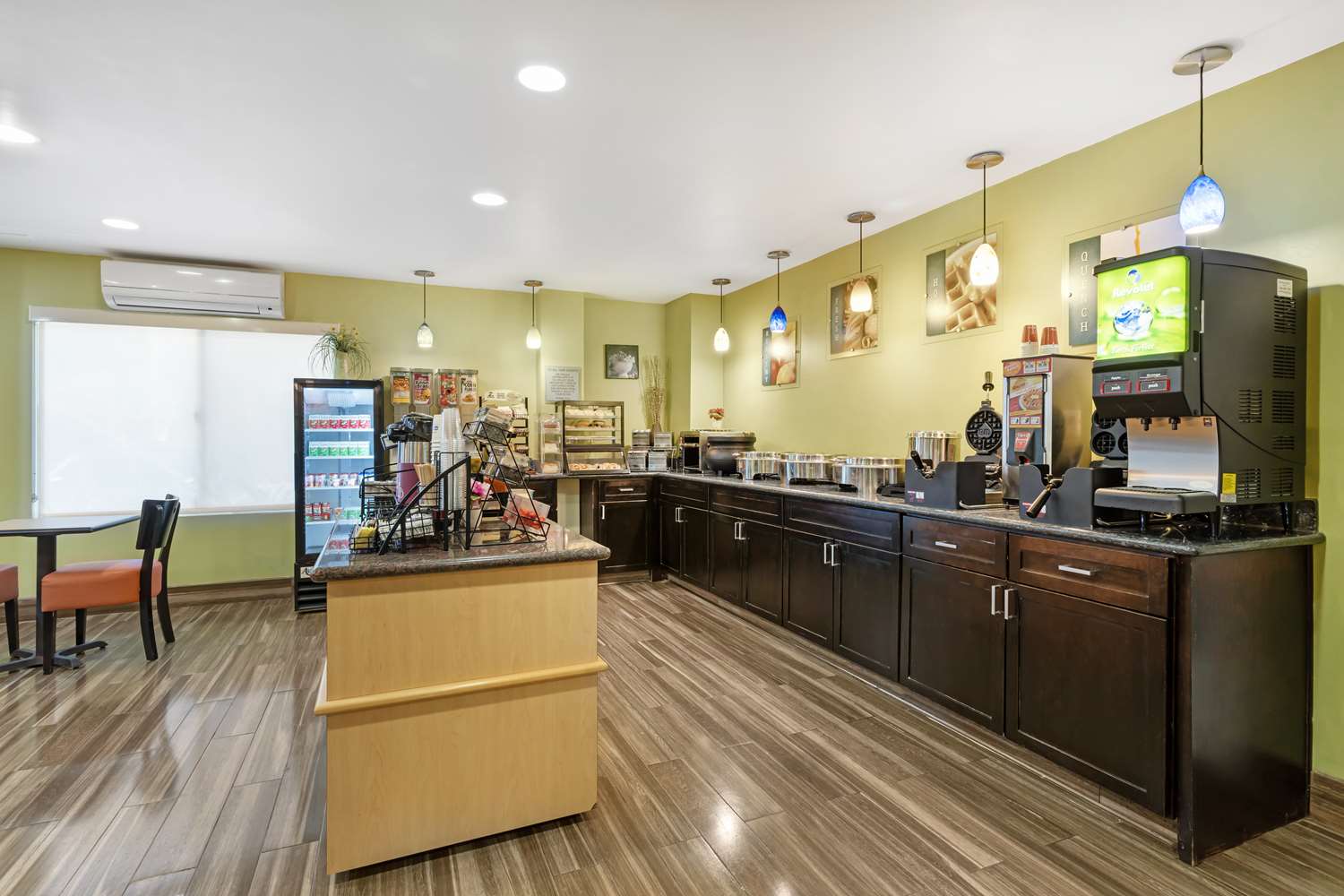 Фото Best Western Plus Heritage Inn