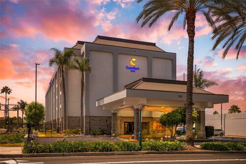 Гостиница Comfort Inn Anaheim Resort в Оранже