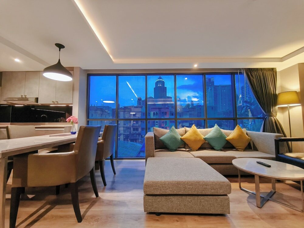 Фото Citrus Suites Sukhumvit 6 Bangkok